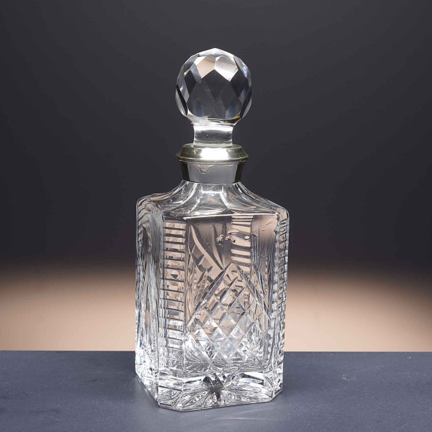 Glass bottle - For whisky or liqueur - ELSA SQUARE Collection - Size 090.
