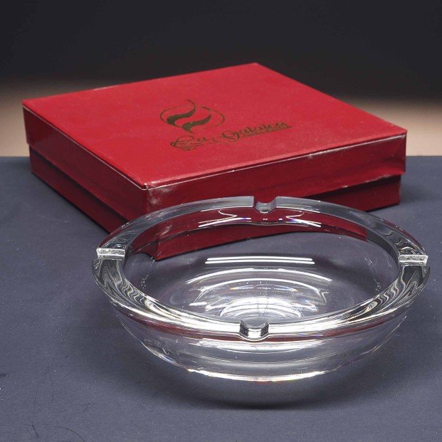 Cenicero de cristal - Colección TOCAI.